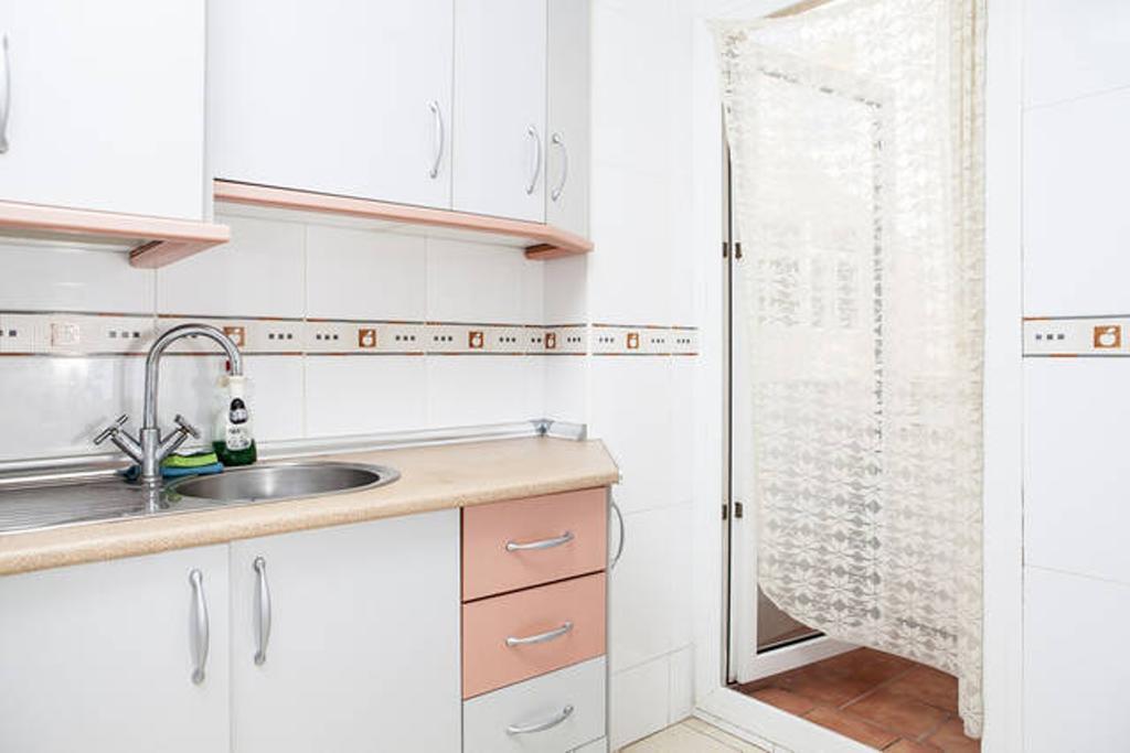 Apartment Brisa Marina Roquetas de Mar Oda fotoğraf